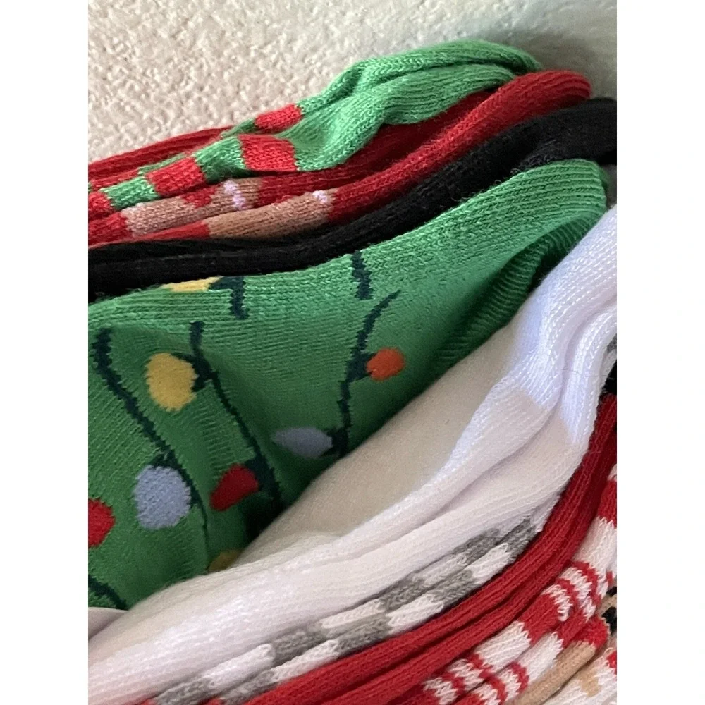 Capelli New York Christmas Girls No Show Socks 10 Pairs S/M Shoes 9-13 New